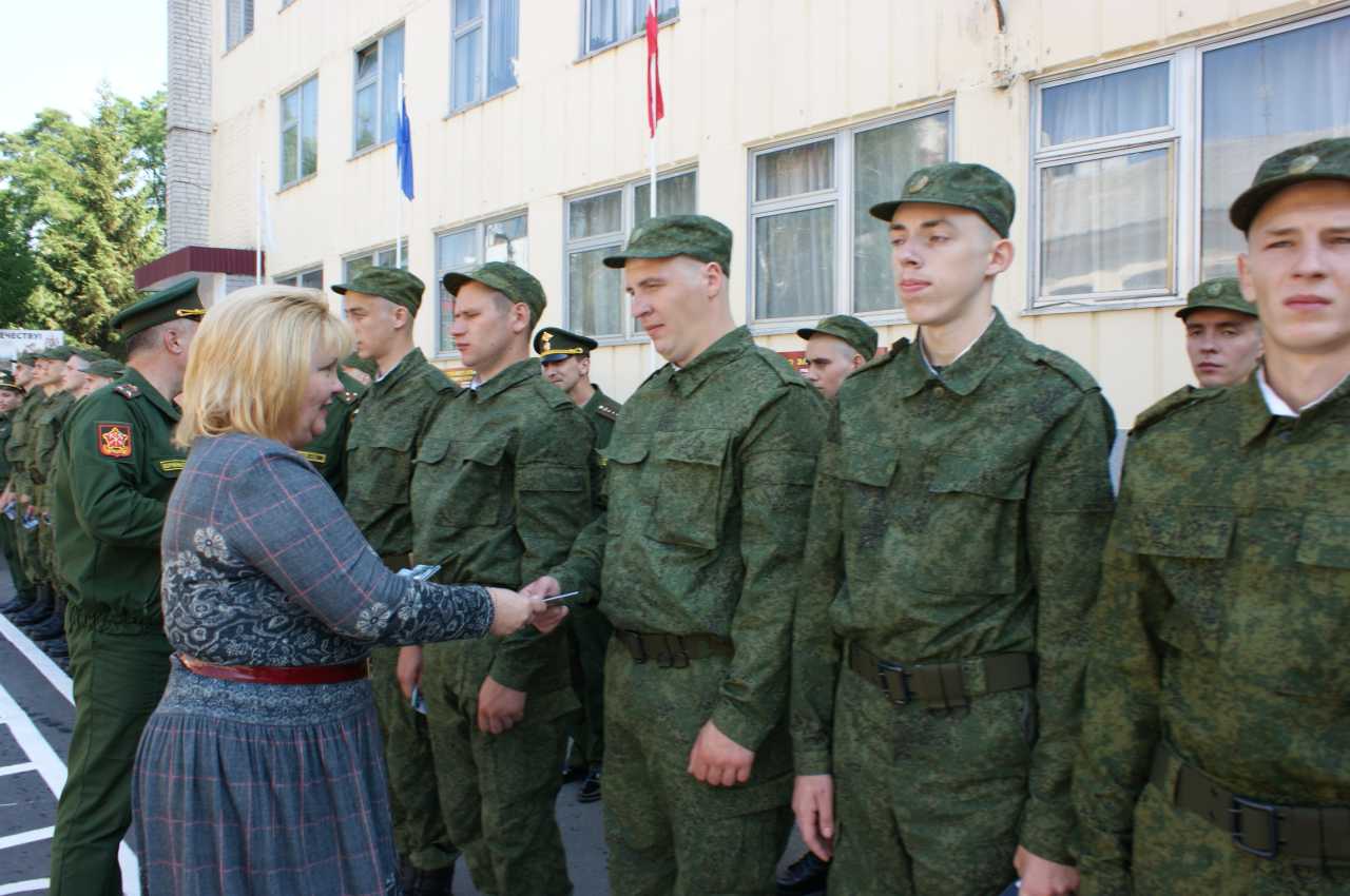 Сколько в плену срочников в курске. Сборный пункт призывников Курск. Областной сборный пункт. Областной сборный пункт Курск. Сборный пункт на Союзной Курск.